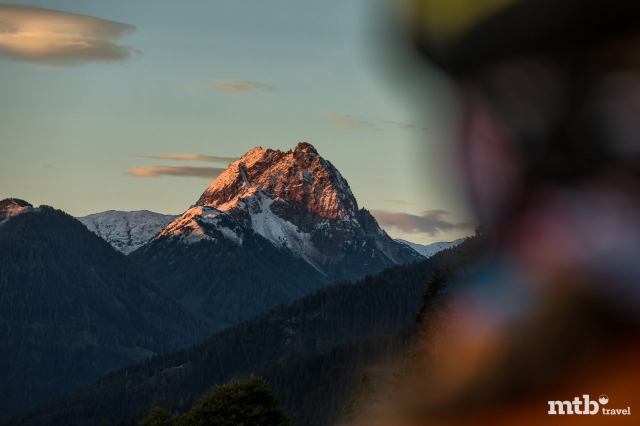 Berg Mountainbike Sonnenaufgang Kitzbüheler Alpen Tirol